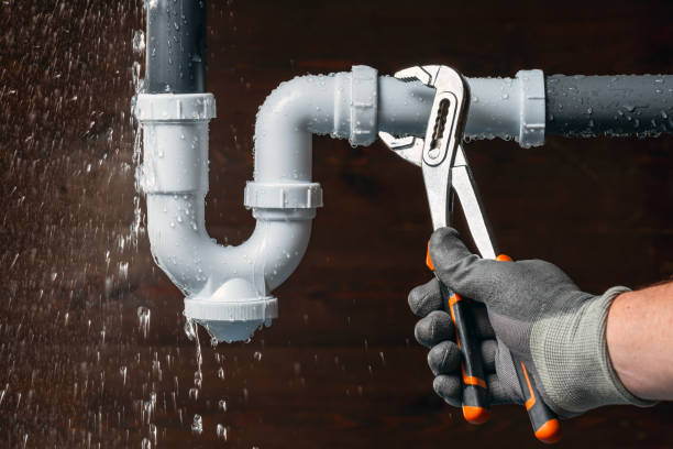 Professional Water Line Repair technician working in Alpine, NJ